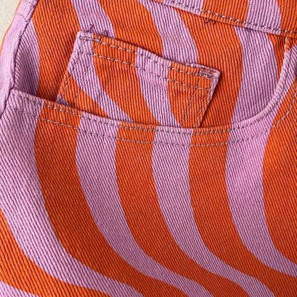 Momokrom Swirl Abstract Print Denim Mini Skirt [XL/Size 14] - Picture 7 of 12